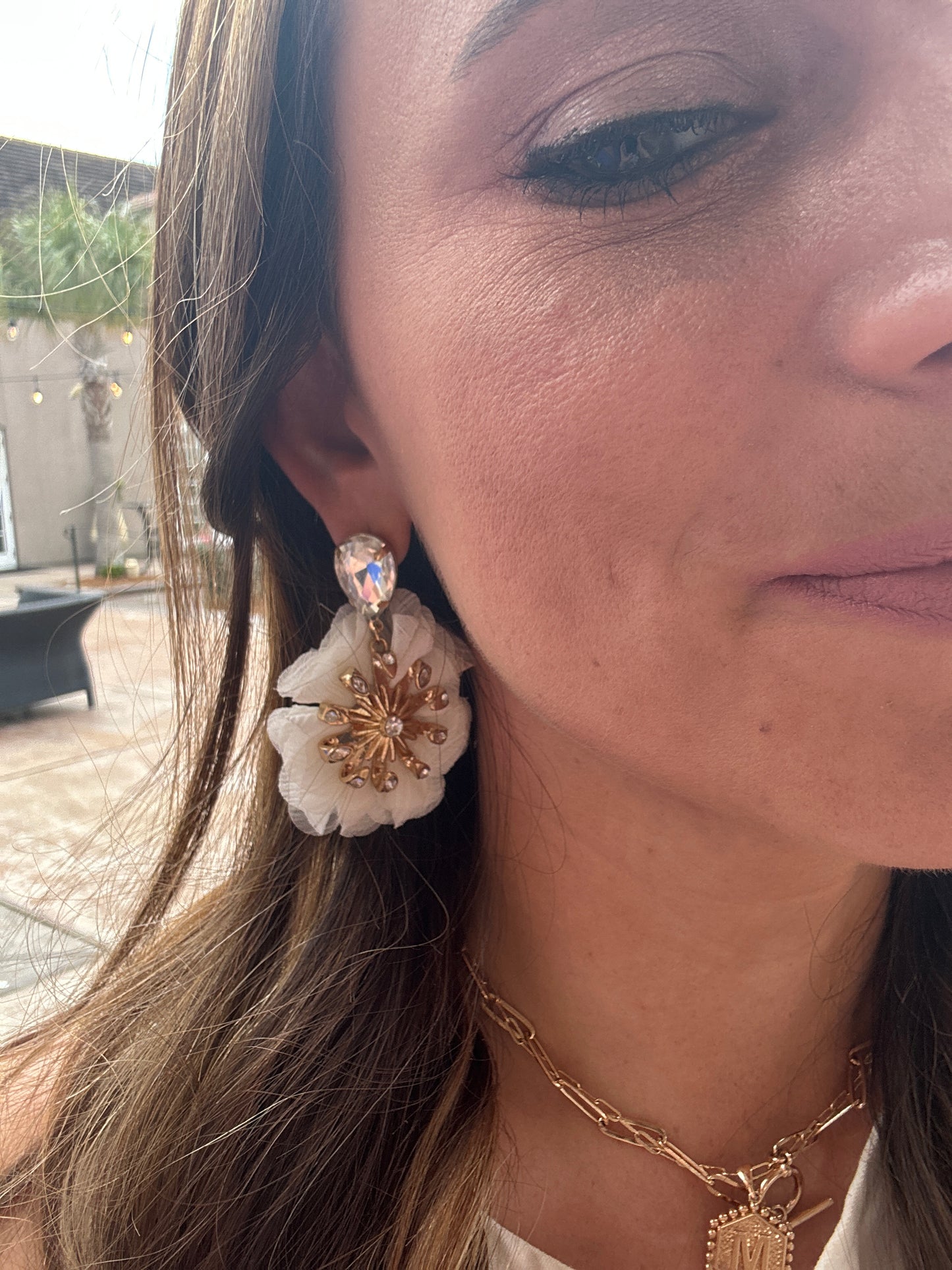 Frilly Flower Earrings: White