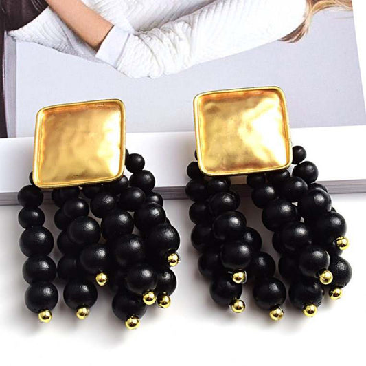 Beaded Tassel Earrings: Black